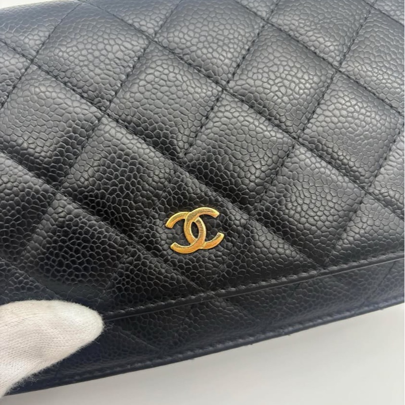 Chanel WOC 黑金 荔枝牛皮-1
