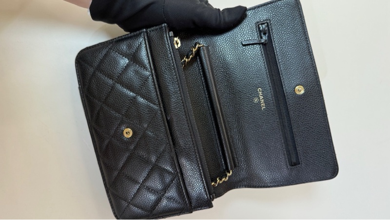 Chanel WOC 黑金 荔枝牛皮-11