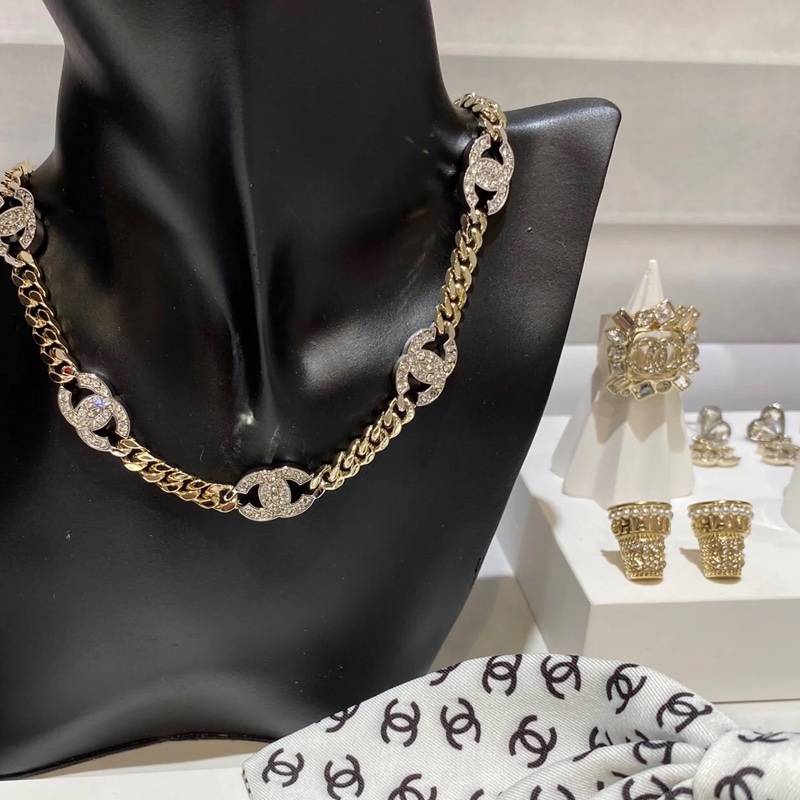 Chanel 香奈兒水鑽項鍊-頸鏈/淡金金屬雙C手鏈⭐️-0