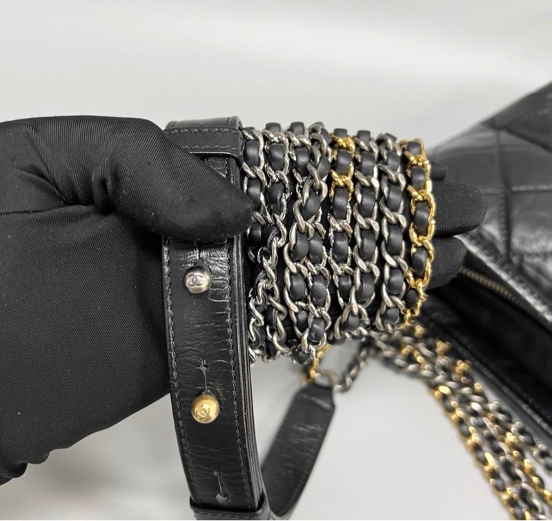 97新 Chanel/香奈兒 黑色菱格紋中號流浪包 單肩斜挎包 尺寸：28cm*24cm 27開有卡-6