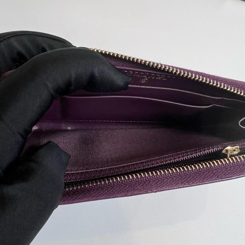 Chanel 19 中夾 葡萄紫🍇酒紅色 皮夾 19系列 皮穿鏈-6