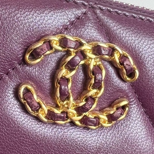 Chanel 19 中夾 葡萄紫🍇酒紅色 皮夾 19系列 皮穿鏈-9