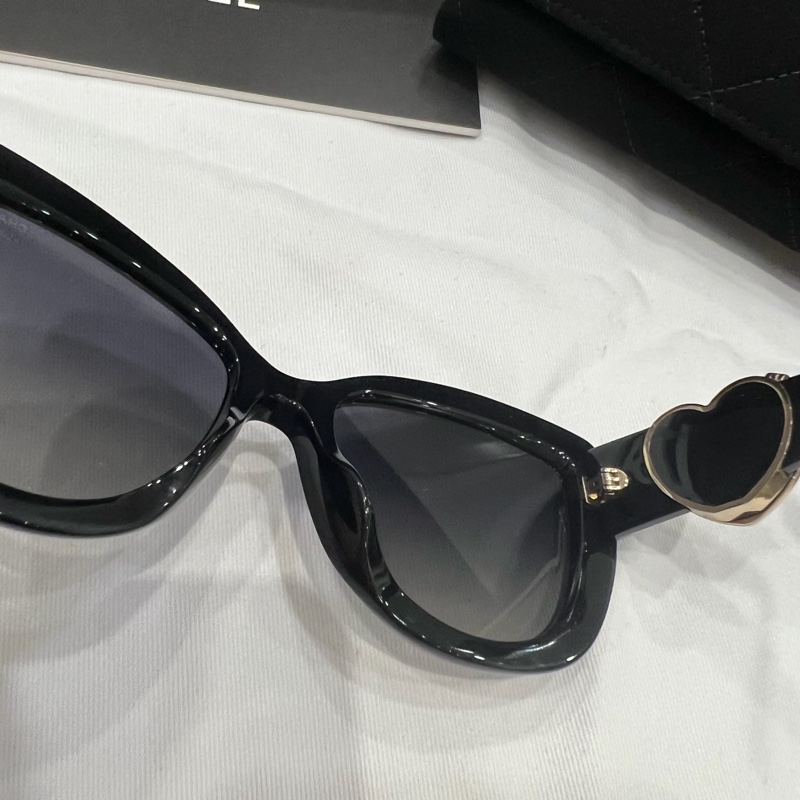 Chanel 香奈兒 大框貓眼 大愛心 墨鏡-26