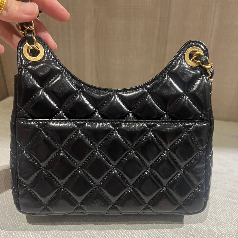 Chanel 23c 黑金小號hobo天貓精靈-14