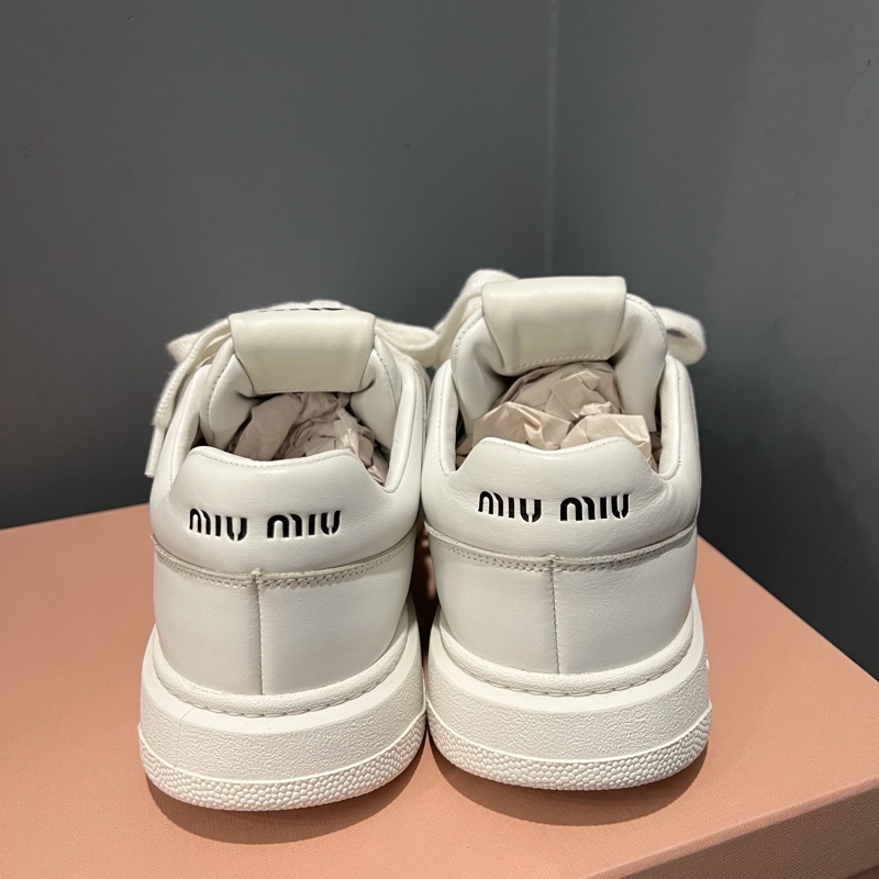 Miu Miu 爆款 小白鞋 休閒鞋 39號-6