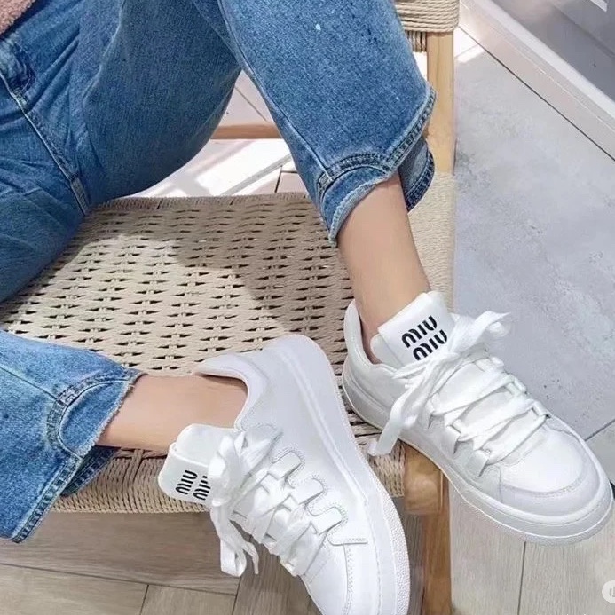 Miu Miu 爆款 小白鞋 休閒鞋 39號-22