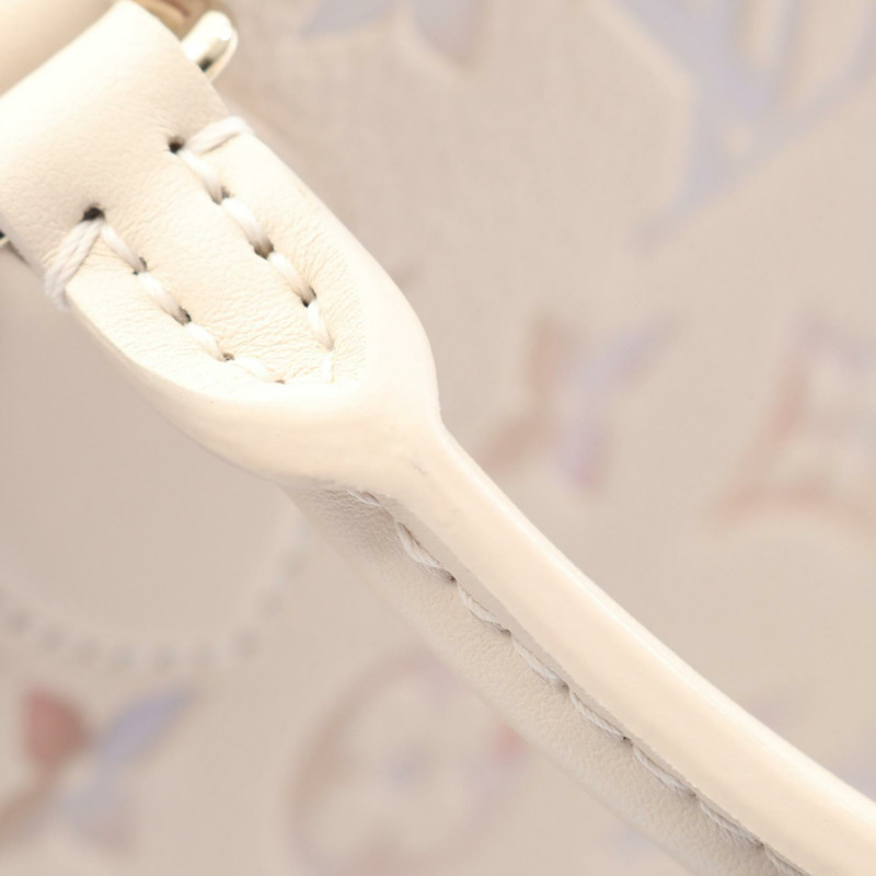 路易威登 OntheGo PM 單肩手提包 M25770 Monogram empreinte Dream Cream-4