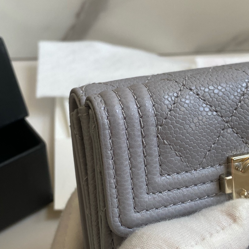 全新離櫃品CHANEL 小香三折夾 迷霧紫灰 台灣購證➕發票-8