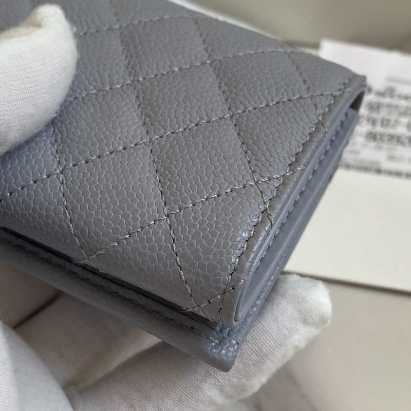 全新離櫃品CHANEL 小香三折夾 迷霧紫灰 台灣購證➕發票-14