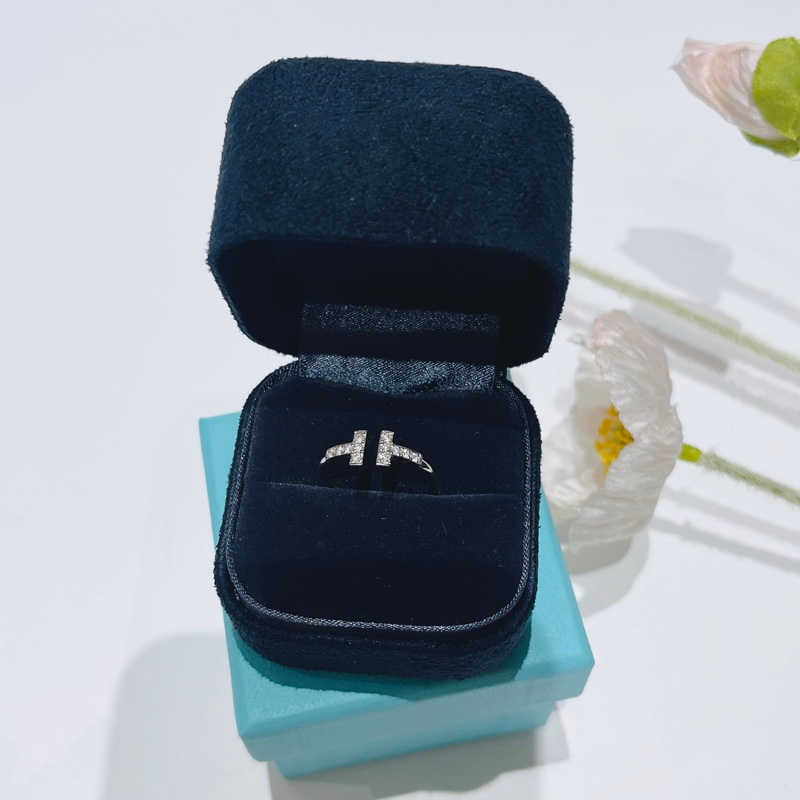 Tiffany蒂芙尼18k白金雙T開口 滿鑽戒指 49碼 大U-0