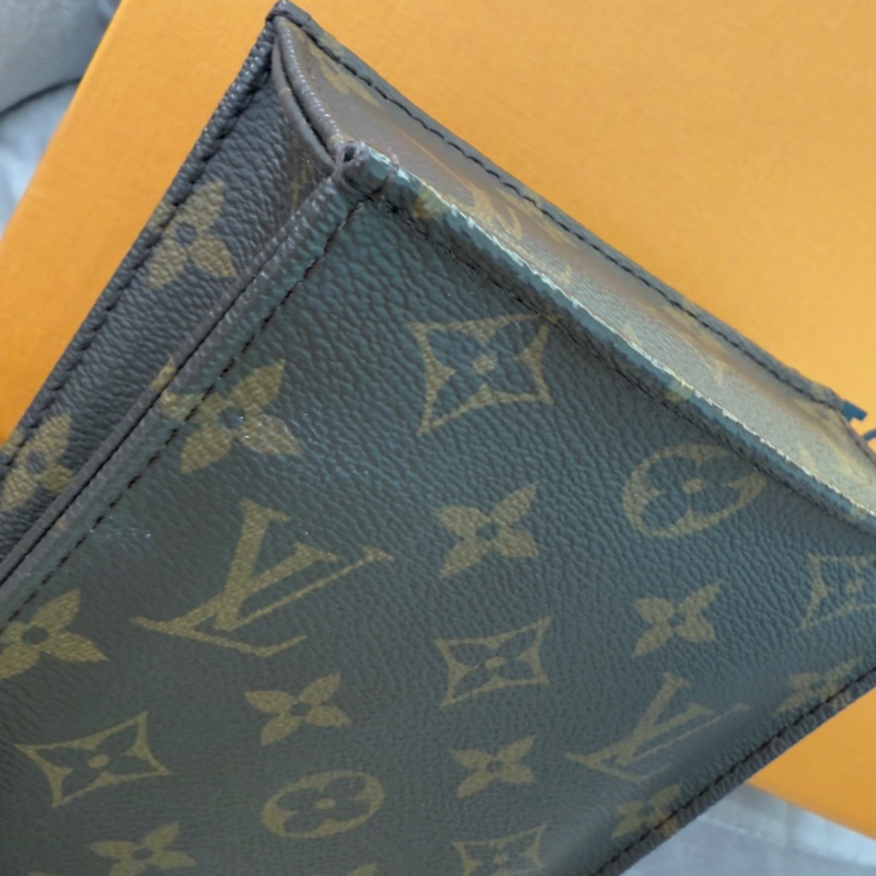 🍙LV 琴譜包🍙 無購證無發票/會介意的  勿詢問勿購買-15