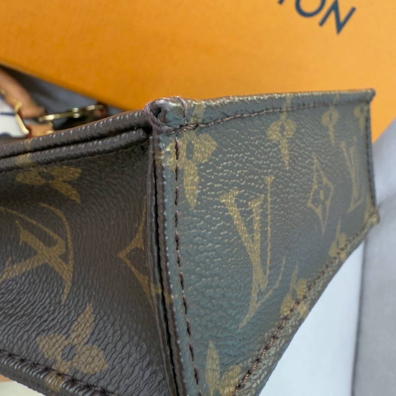 🍙LV 琴譜包🍙 無購證無發票/會介意的  勿詢問勿購買-16