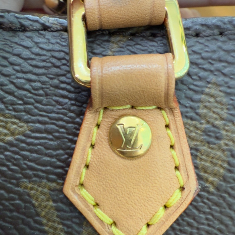 🍙LV 琴譜包🍙 無購證無發票/會介意的  勿詢問勿購買-27