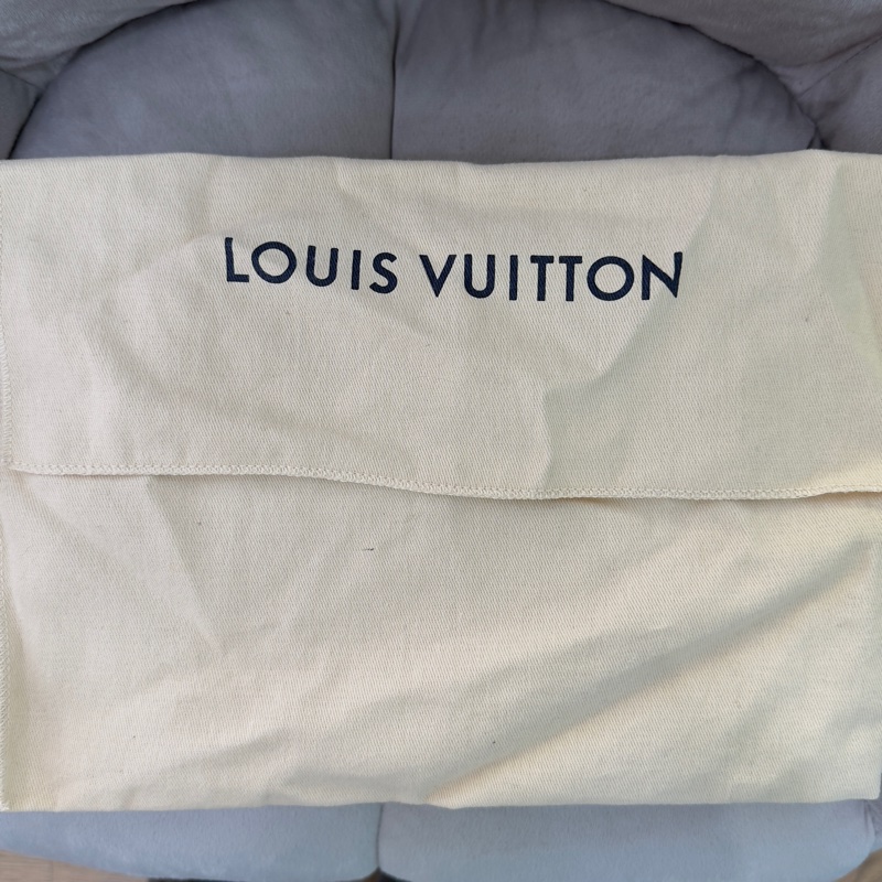 🍙LV 琴譜包🍙 無購證無發票/會介意的  勿詢問勿購買-33