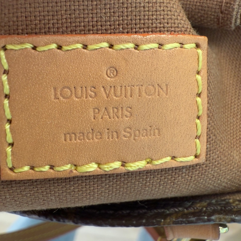 🍙LV 琴譜包🍙 無購證無發票/會介意的  勿詢問勿購買-38