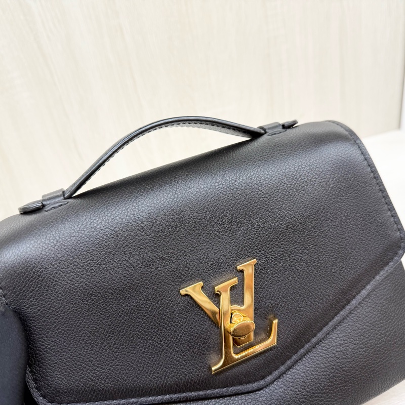 LV黑色牛皮Oxford金Logo轉釦下蓋雙層手提肩斜背包 M22735-15