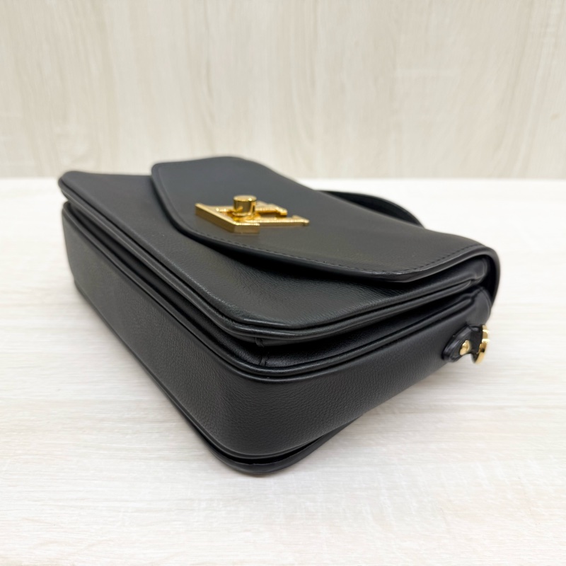 LV黑色牛皮Oxford金Logo轉釦下蓋雙層手提肩斜背包 M22735-18