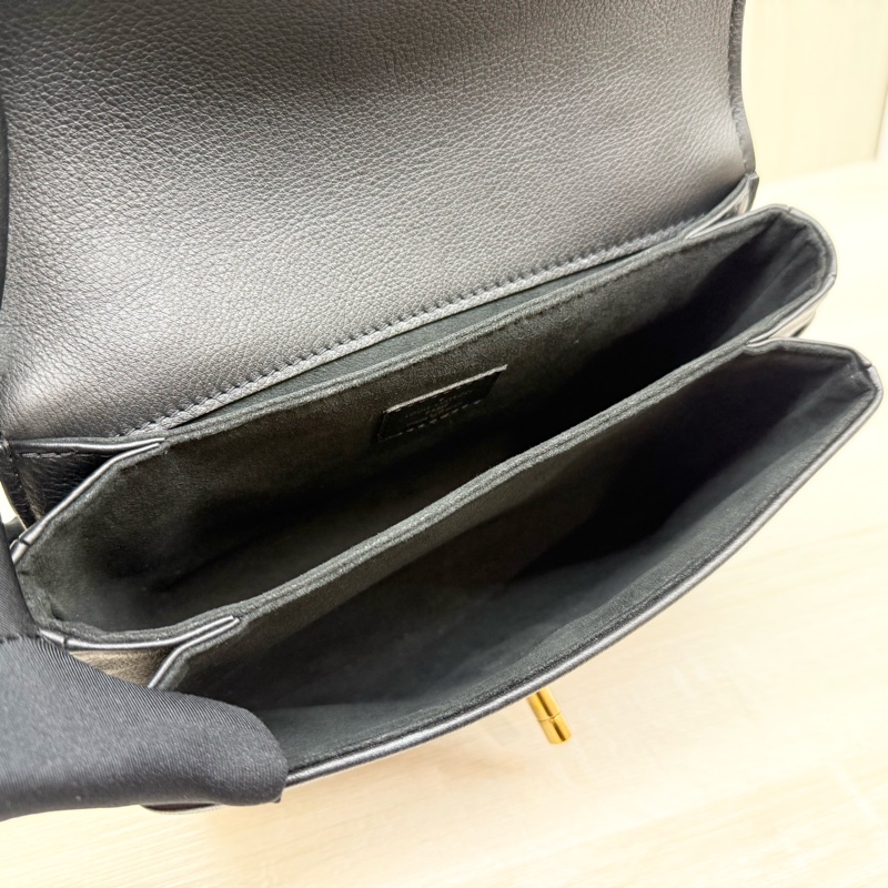 LV黑色牛皮Oxford金Logo轉釦下蓋雙層手提肩斜背包 M22735-20