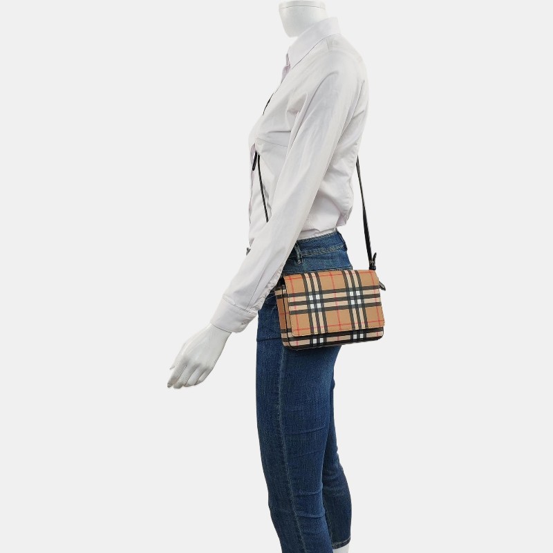 BURBERRY Hampshire 多色塗層
帆布戰馬格紋單肩包 金色五金 可拆卸肩帶-1