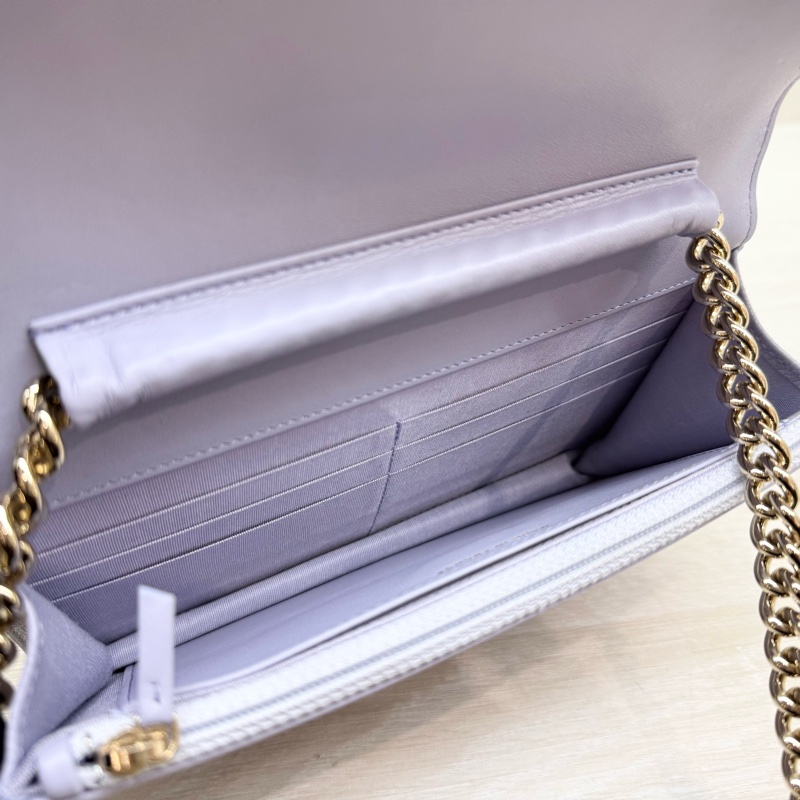 CHANEL薰衣草粉紫色荔枝牛皮淡金釦BOY WOC-7