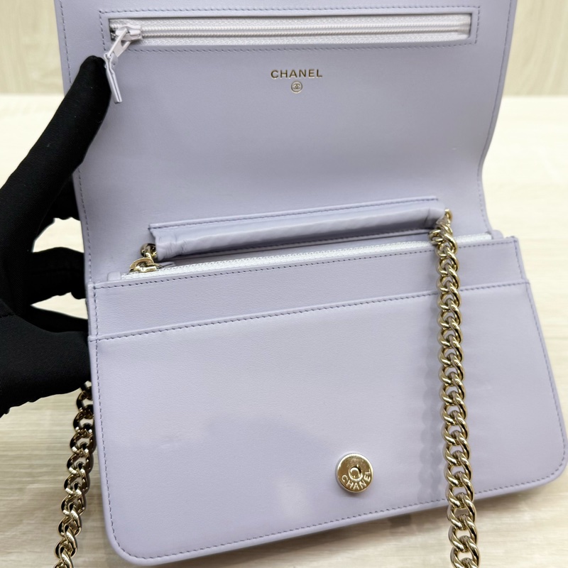 CHANEL薰衣草粉紫色荔枝牛皮淡金釦BOY WOC-10
