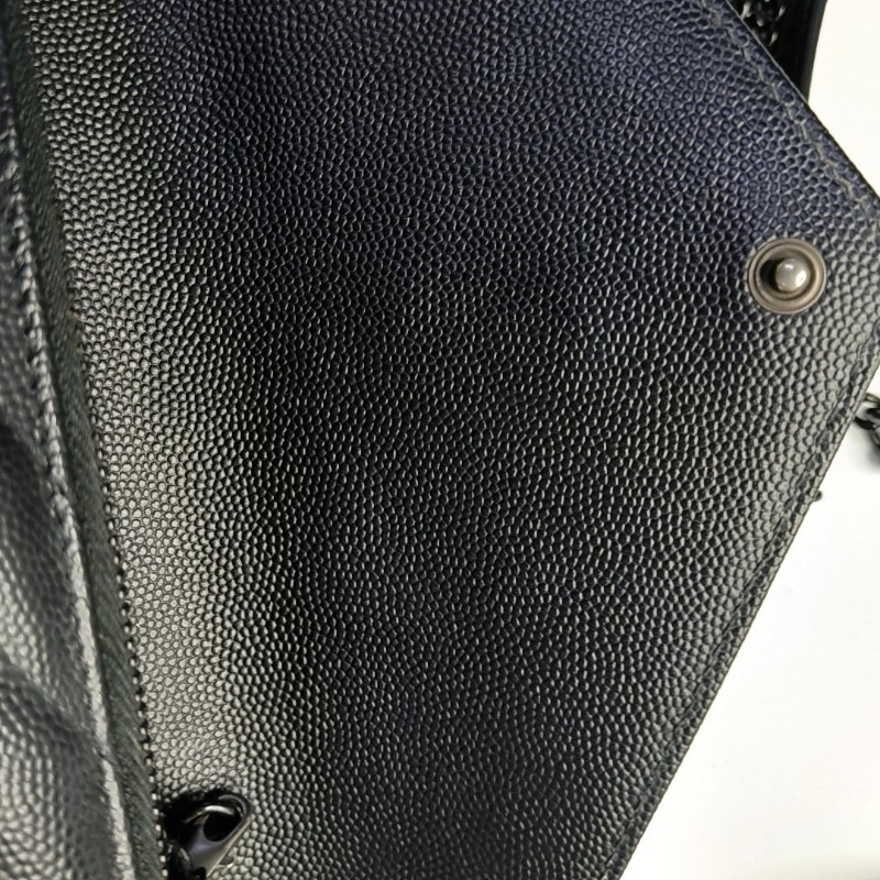 YSL MONOGRAM WOC 黑色牛
皮絎縫V紋單肩包斜挎包 黑色五金 可拆卸肩帶 配件齊全-11