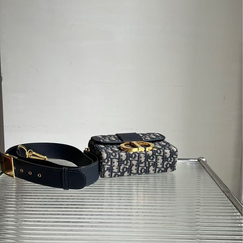 Dior/迪奧 Box 老花蒙田盒子 mini 號，尺寸：18x6x13-4