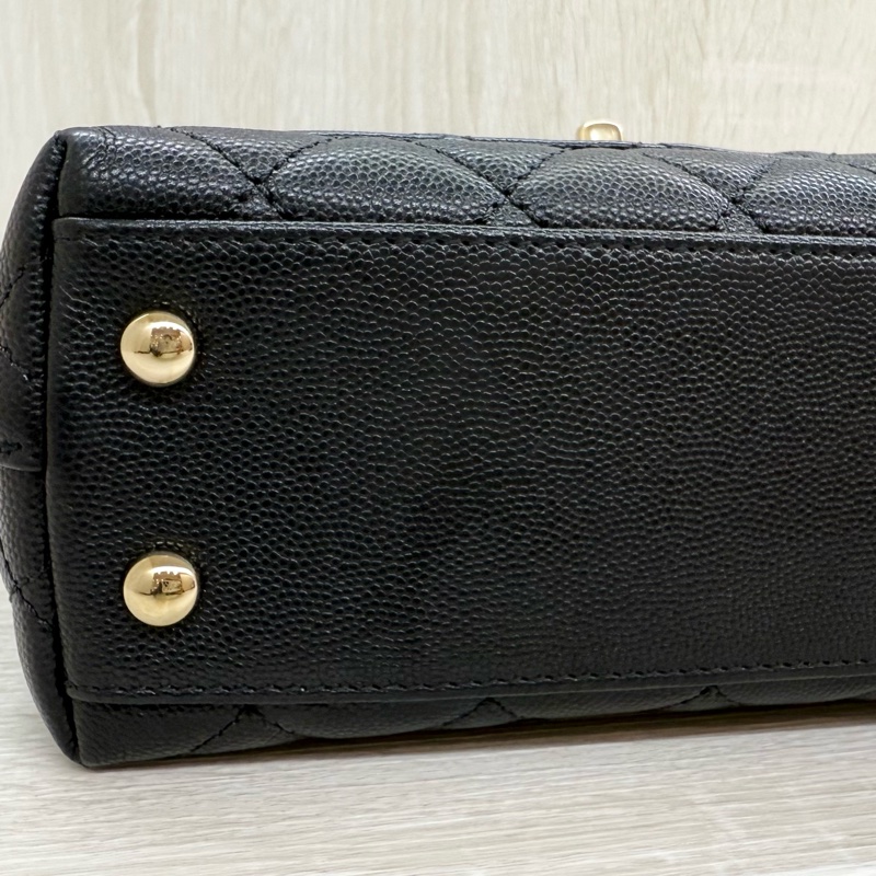 CHANEL黑淡金釦荔枝皮MINICOCO HANDLE /AS2215-16