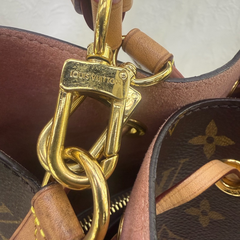 Louis Vuitton Neo Noe Bag-25