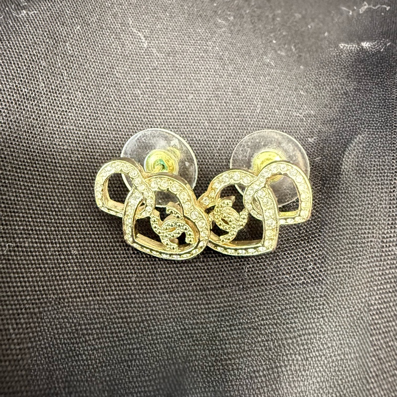 Chanel. ✨氣質雙愛心耳環✨-0