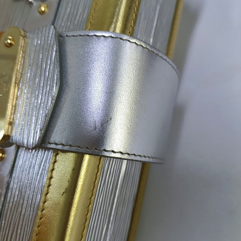 LOUIS VUITTON PETITE MALLE 銀色EPI 牛皮水波紋單肩包斜挎包 金色銀色五金 可拆卸肩帶-8