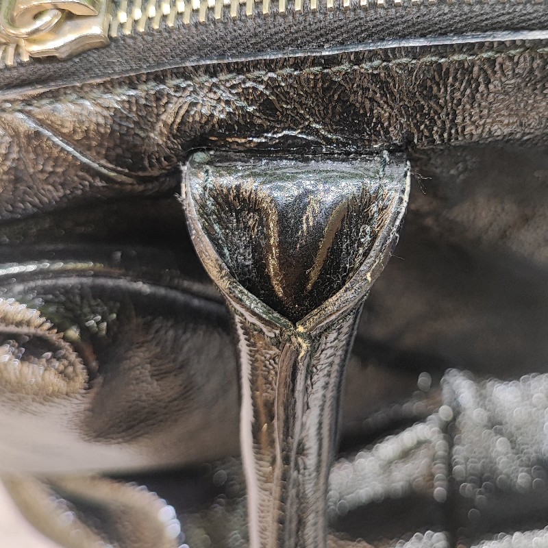 Yves Saint Laurent Hand Bag-14