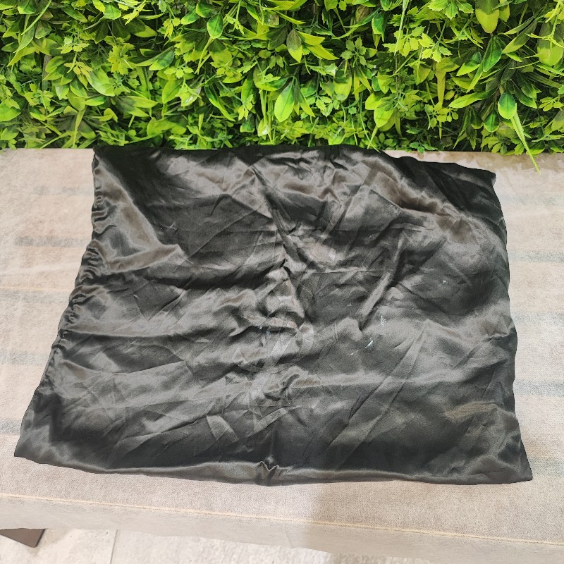 Yves Saint Laurent Hand Bag-12