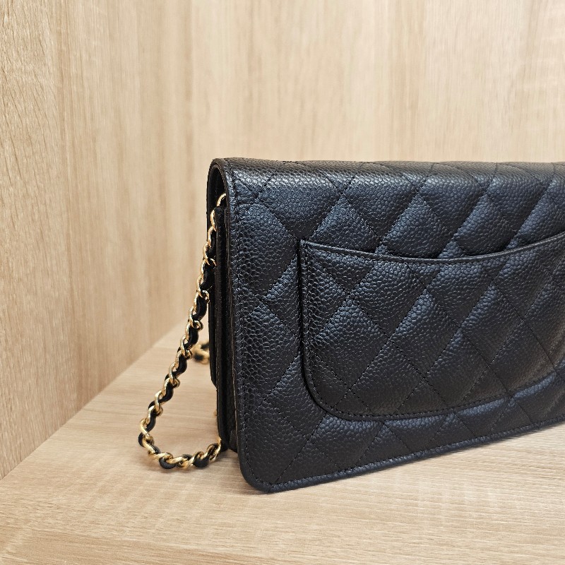 [晶片款品況新❣️] Chanel黑荔枝皮金釦WOC斜背包-4