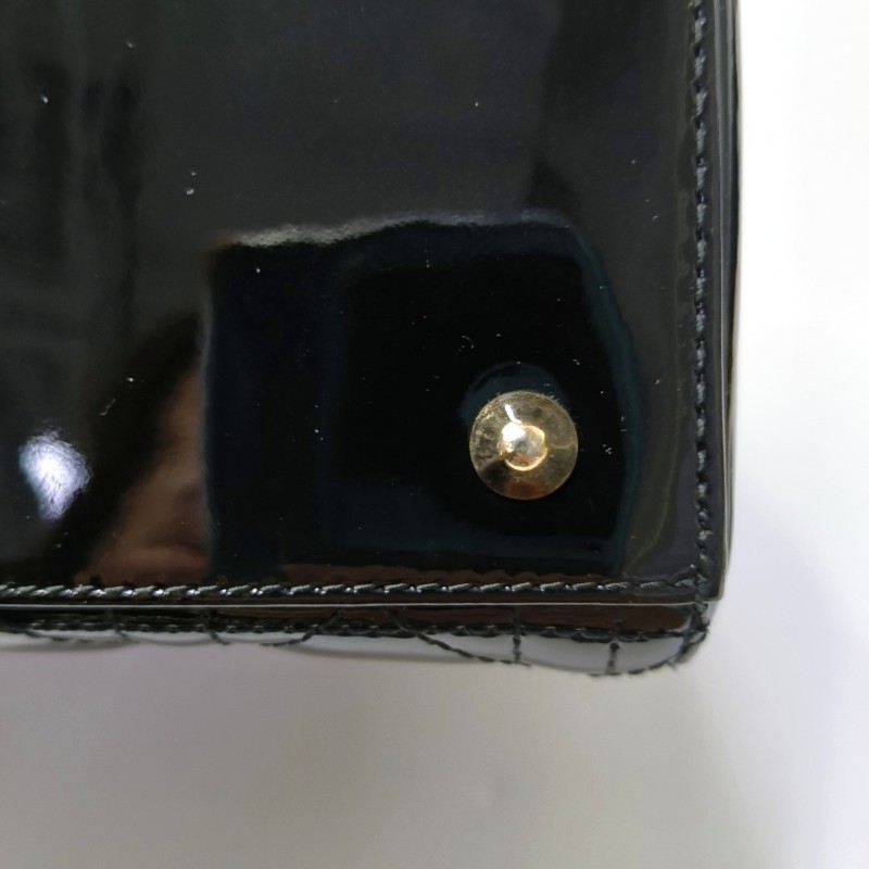 DIOR Lady Dior 中號 黑色漆皮藤格紋絎縫戴妃五格單肩包手提包斜挎包 金色五金 可拆卸肩帶-11