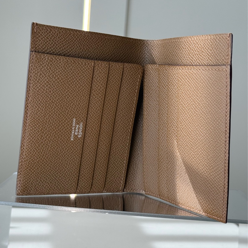 HERMES 金棕色短夾-3