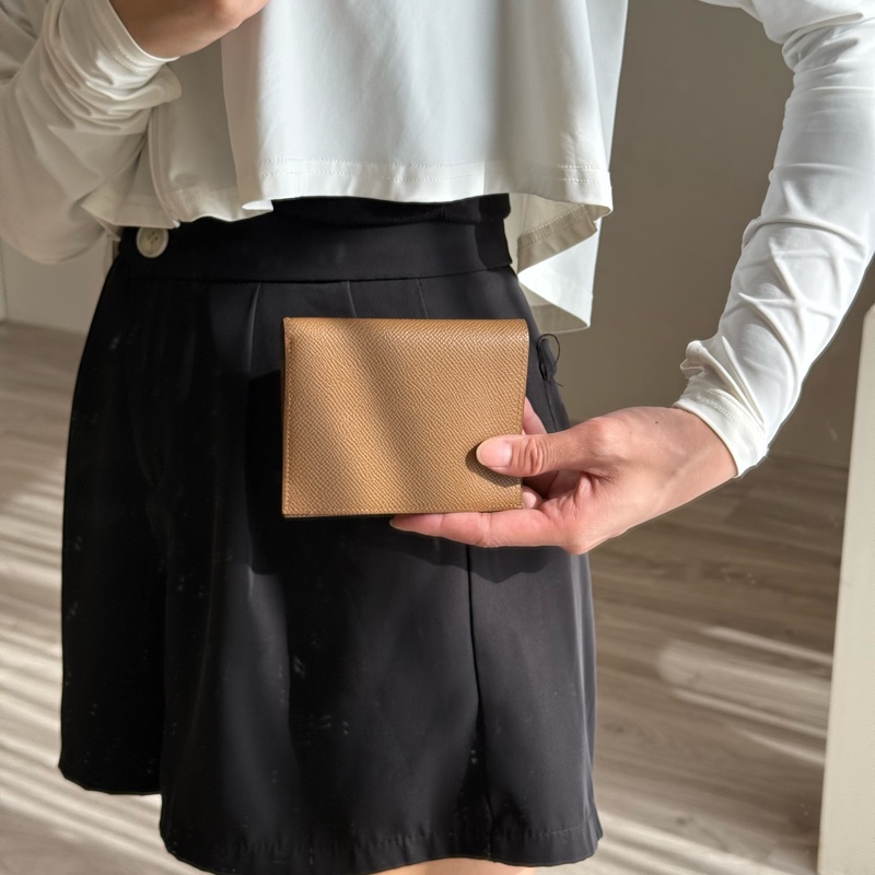 HERMES 金棕色短夾-11