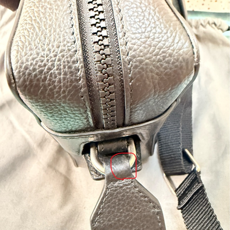 巴黎世家Balenciaga car camera bag真皮輪胎相機包 黑色-14