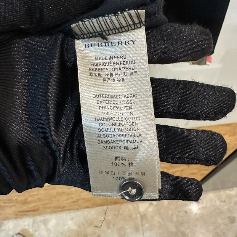 【美收精品】BURBERRY 黑色長袖上衣 4-204【隔月月中將轉賣至日本 上架期限30天】-7