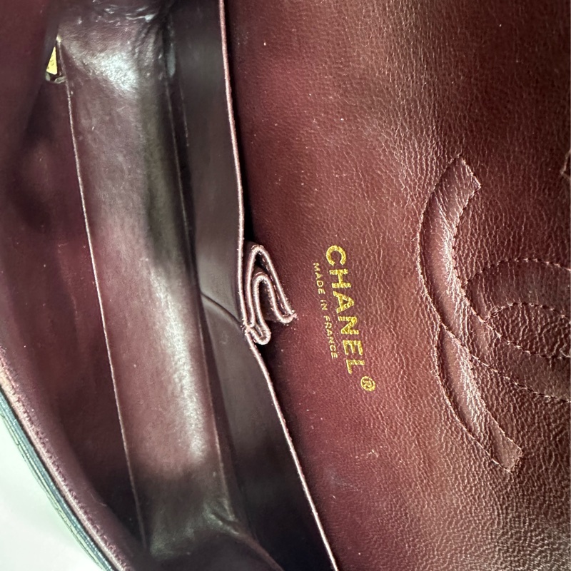 Chanel 香奈兒 中號 Cf 黑金羊皮菱格紋雙蓋紅內，13開 無卡，原廠成色-9