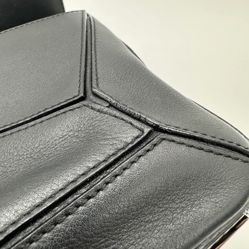 loewe puzzle 黑色中號-11