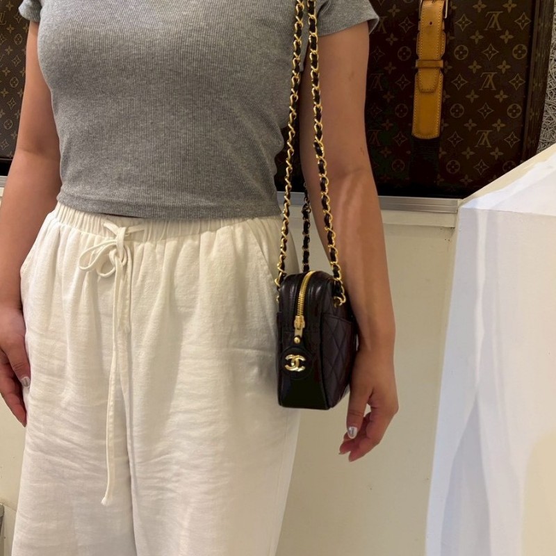 Chanel 金鍊深藍皮菱格長肩側包-3