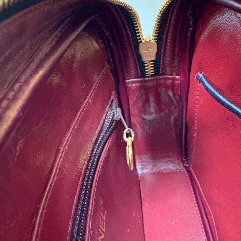 Chanel 金鍊深藍皮菱格長肩側包-20