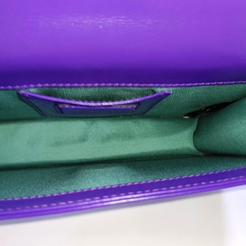 BVLGARI SERPENTI FOREVER 小號 紫色牛皮蛇頭絎縫蛇頭包單肩包斜挎包 金色黑色白色綠色五金-6