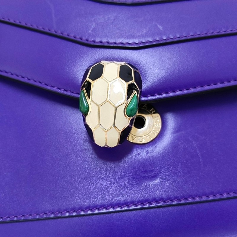 BVLGARI SERPENTI FOREVER 小號 紫色牛皮蛇頭絎縫蛇頭包單肩包斜挎包 金色黑色白色綠色五金-9