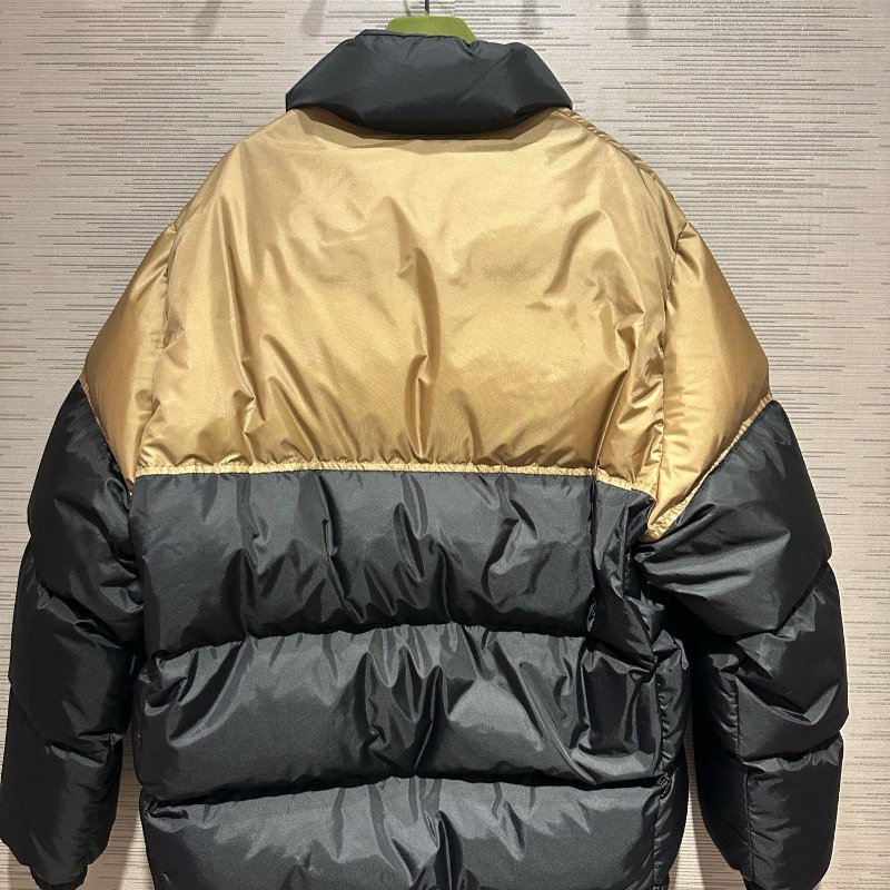 GUCCI 綠紅線條 羽絨外套 現貨 S ~ XL 原價 95000-7