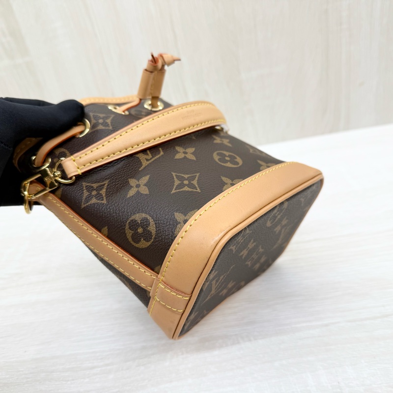 LV老花NANO NOE水桶手提側背包M81266-10