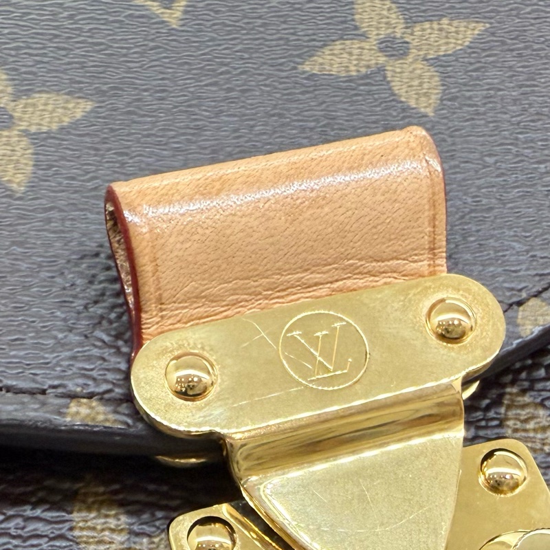 LV原花橫板East West郵差包M46279-15