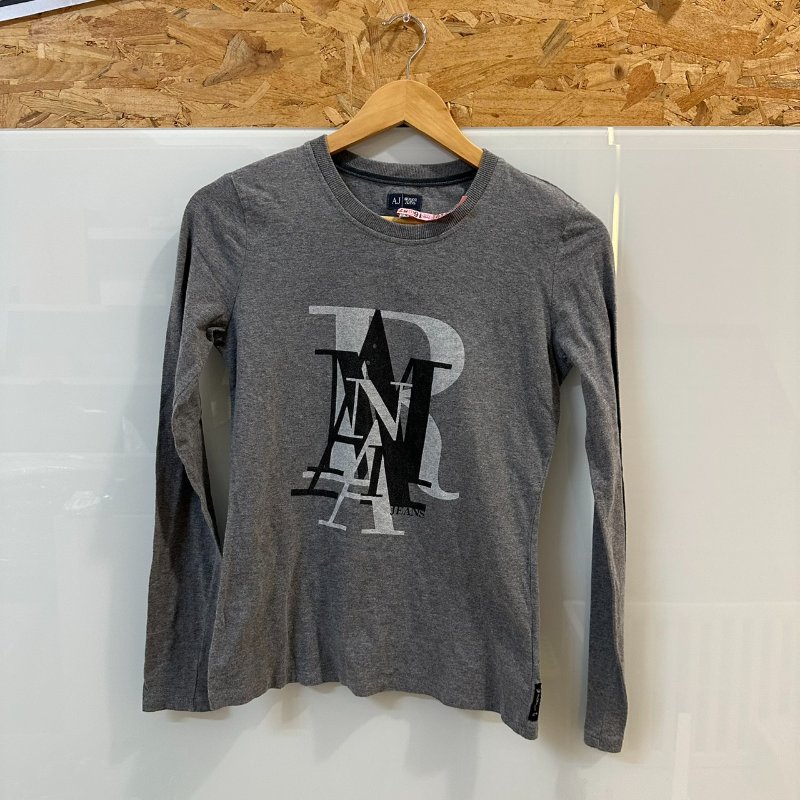 【美收精品】ARMANI 灰黑色長袖上衣 4-211【隔月月中將轉賣至日本 上架期限30天】-0