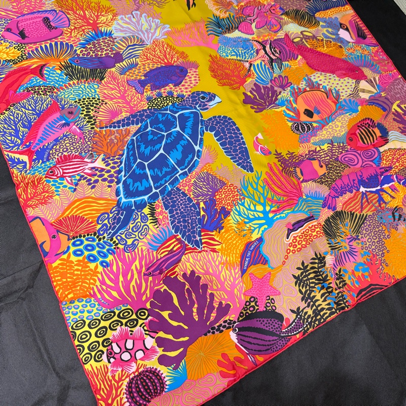 HERMES彩色海底世界100%真絲90方巾-3